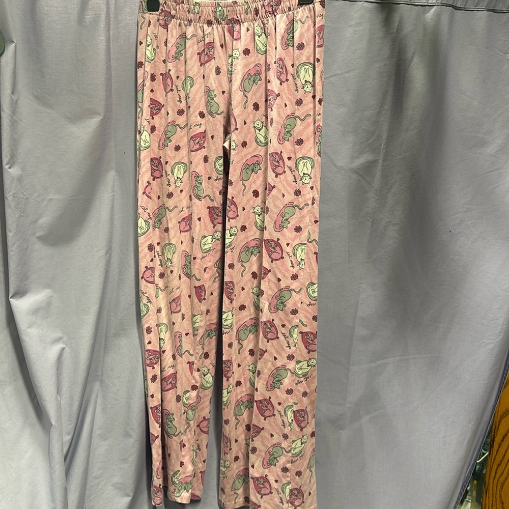 Small sleepwear pajama pants pink with cats pattern taking a cat nap